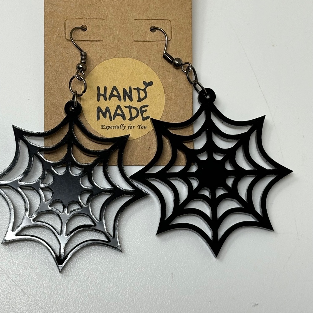Handmade Dangle Earrings Black Acrylic Spider Webs Gunmetal Hooks Halloween